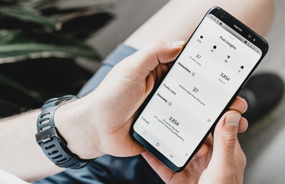 Advent calendar ideas for online business community engagement.